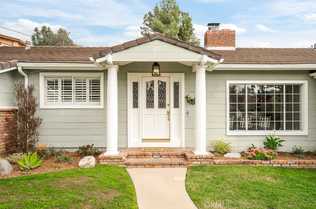 840 Rainbow Drive Glendora, CA 91741 - Photo 4 of 74 front view of a house with a yard