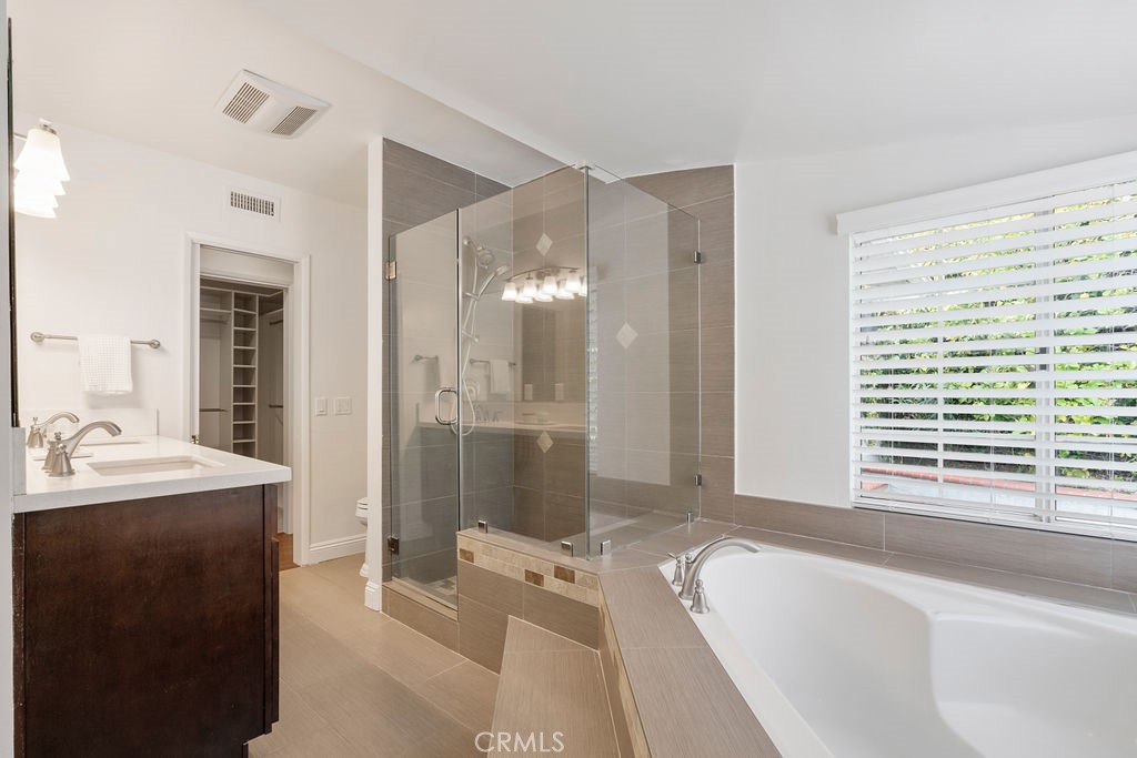 840 Rainbow Drive Glendora, CA 91741 - Photo 44 of 74 En suite bathroom