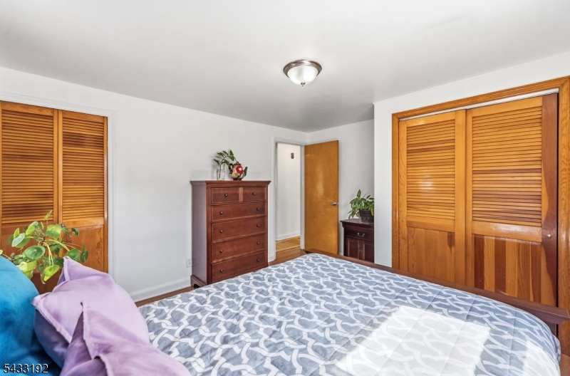 128 Livingston Road Linden, NJ 07036 - Photo 18 of 38