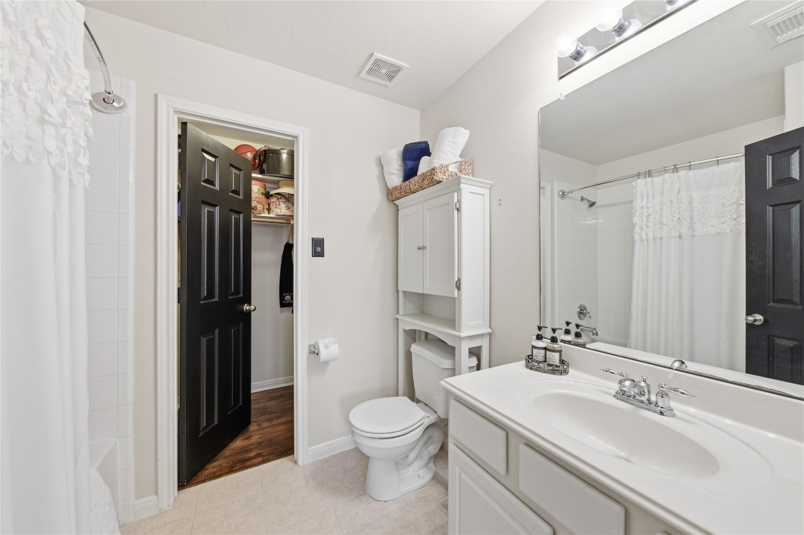 28 Atascadero Drive Manvel, TX 77578 - Photo 40 of 50