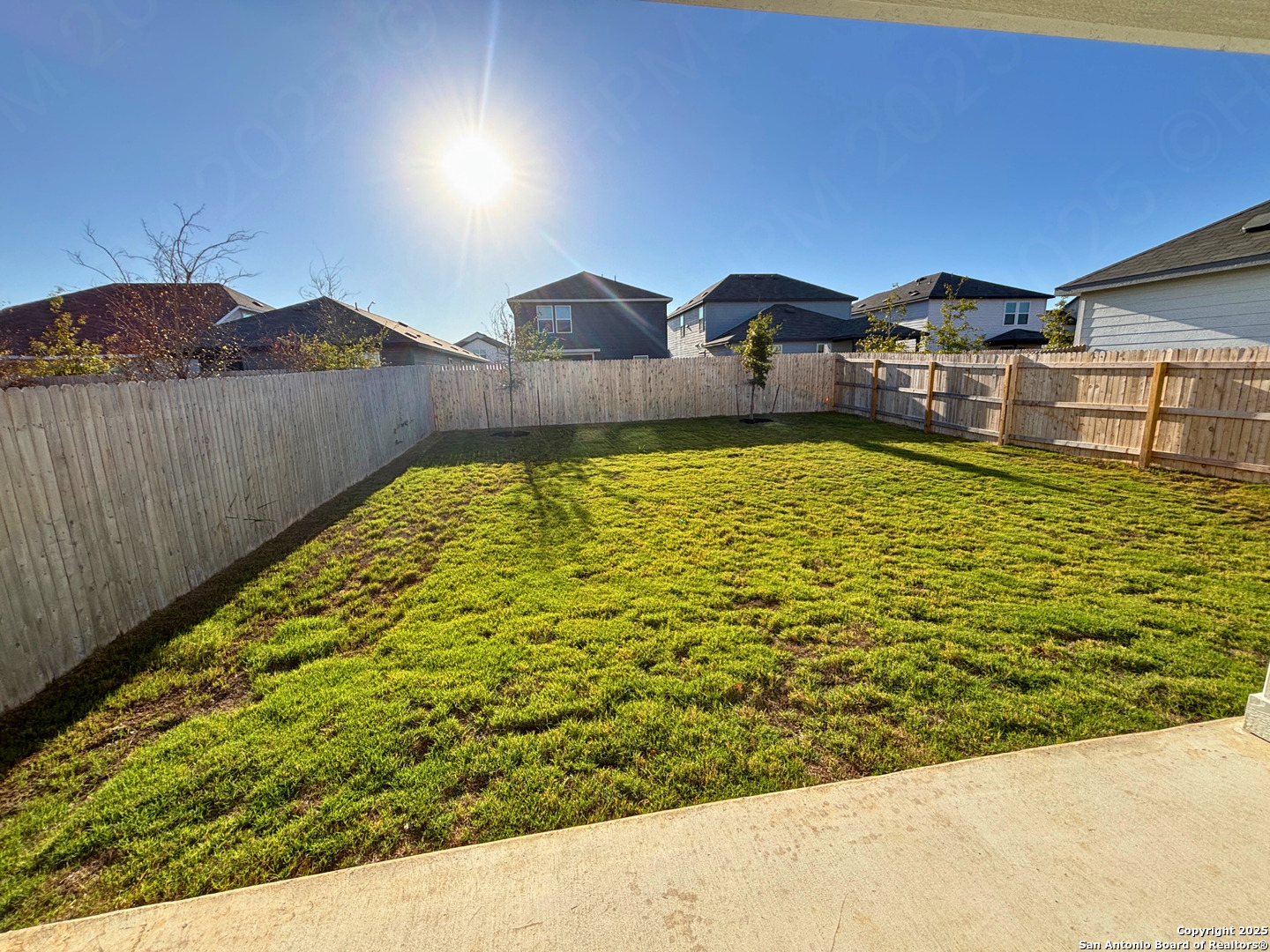 1032 Oriole Way Marion, TX 78124 - Photo 17 of 18 a bathroom with a bathtub