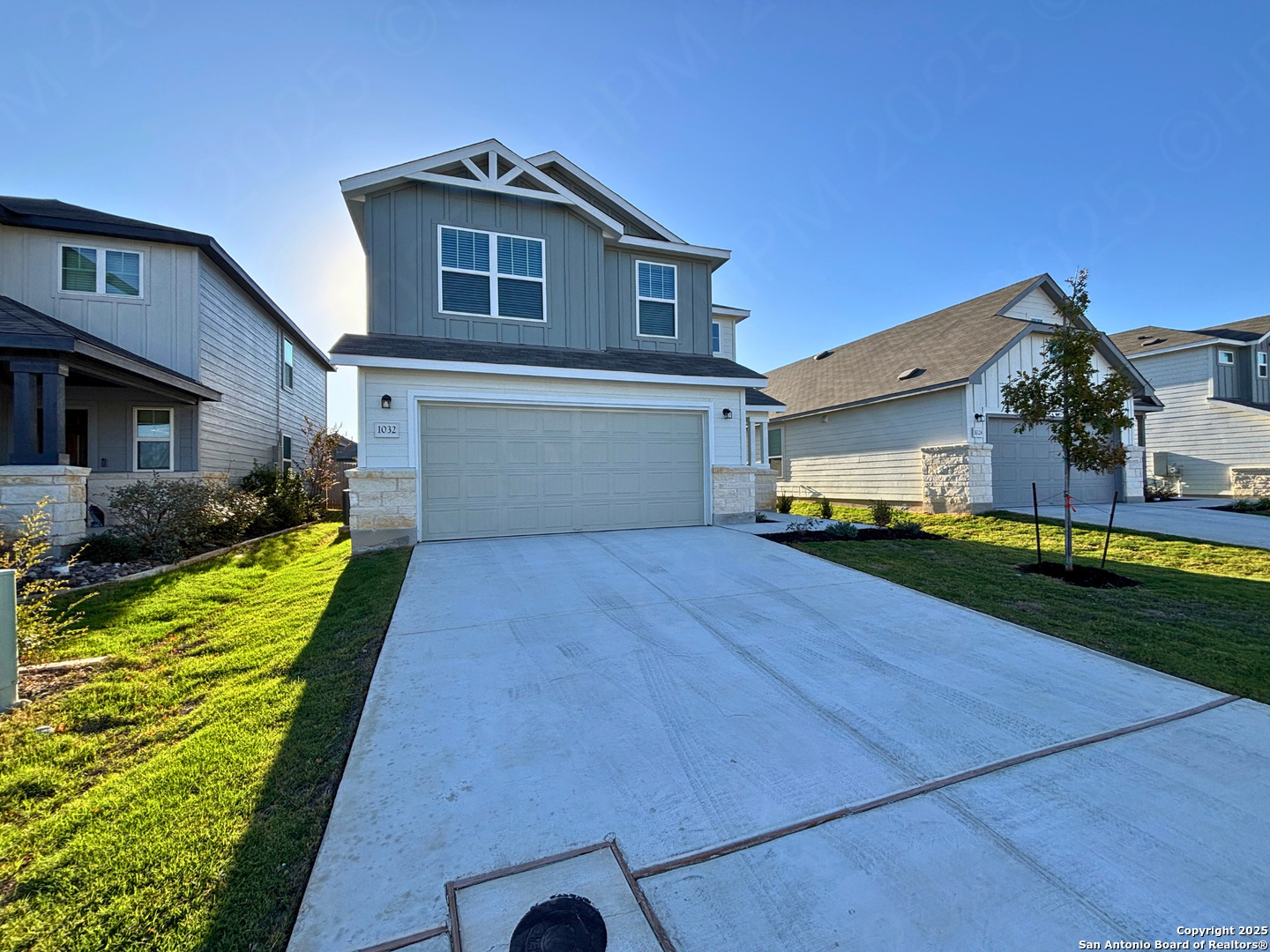 1032 Oriole Way Marion, TX 78124 - Photo 3 of 18 a front view of a house with a yard