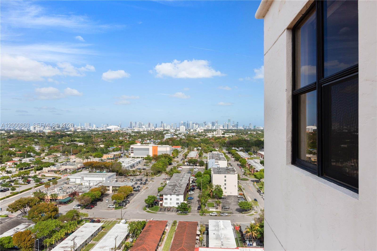888 Douglas Road, Unit PH01 Coral Gables, FL 33134 - Photo 29 of 31 an aerial view of multiple house