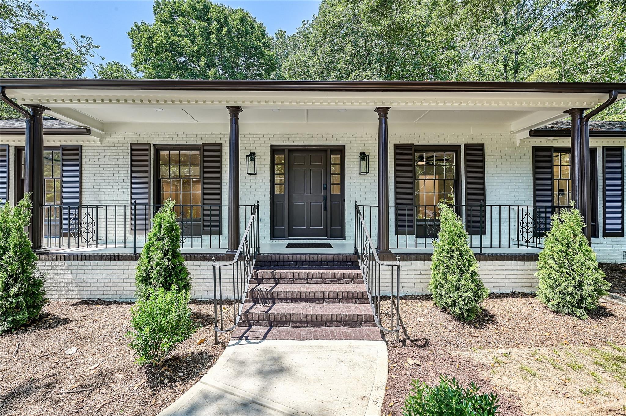 5024 Providence Road Charlotte, NC 28226 - Photo 2 of 39 front view of a house