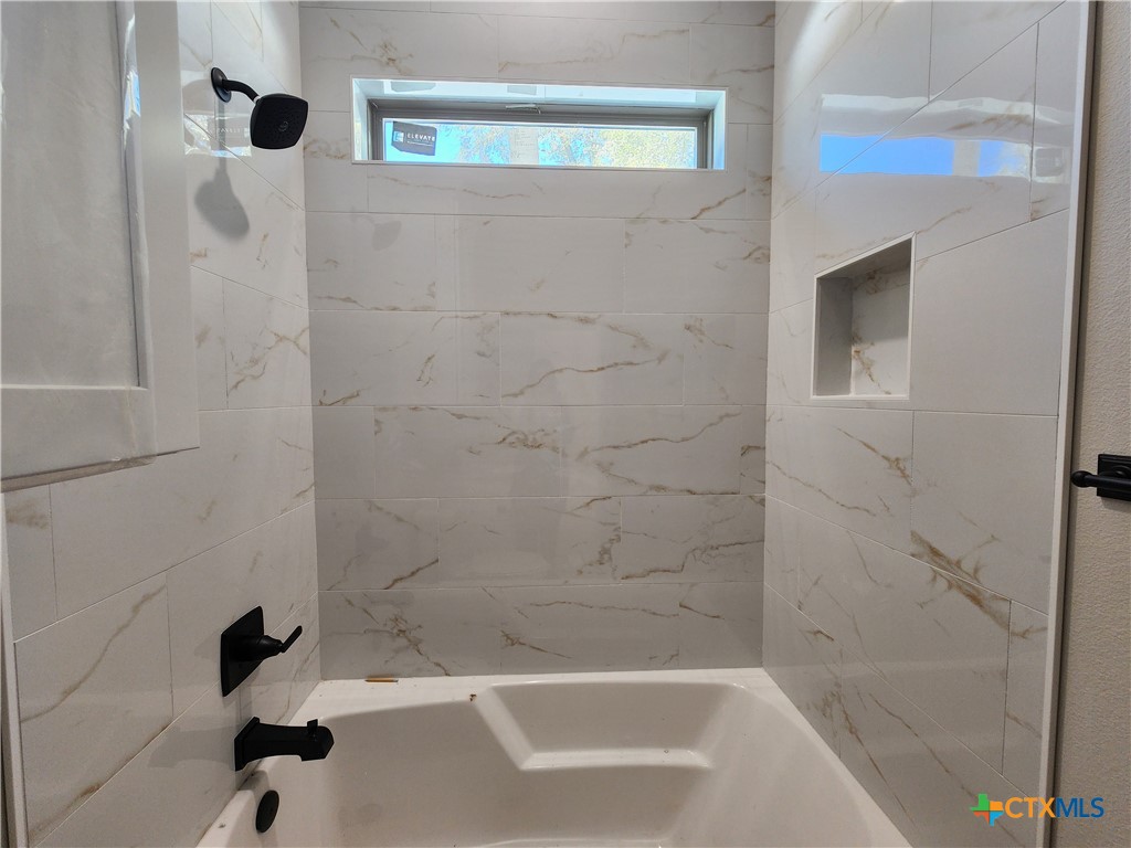 637 Bald Eagle Loop Salado, TX 76571 - Photo 15 of 29