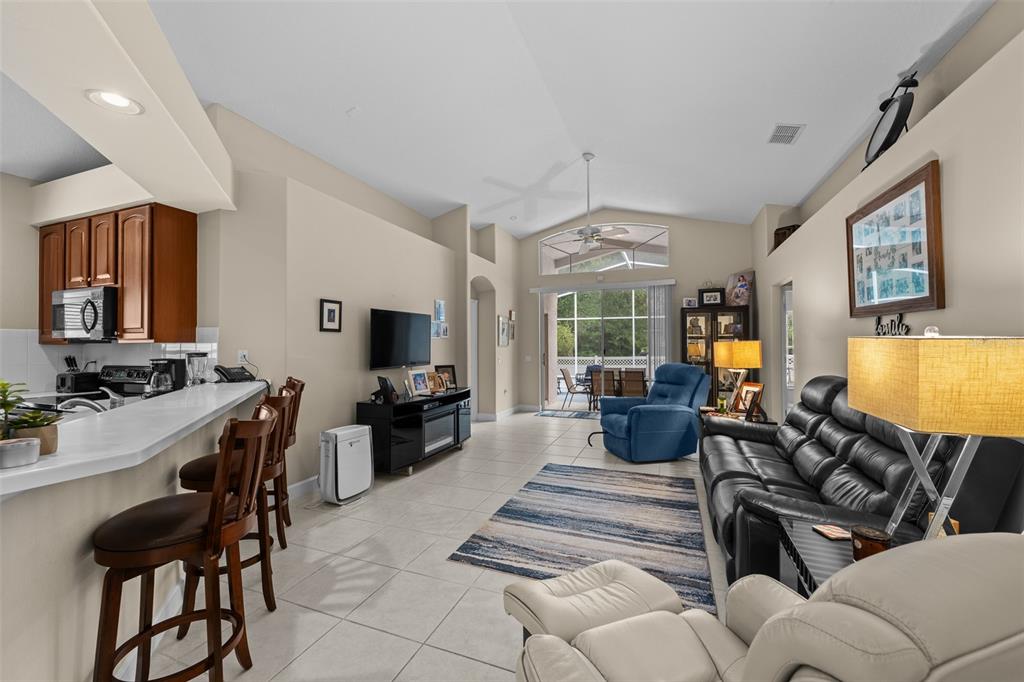 16230 Nottingham Road Tampa, FL 33647 - Photo 5 of 58 Gallery Image 5