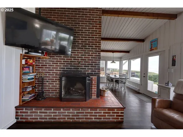 $1,774,000 | 80444 Carnahan Road North, Arch Cape, OR 97102