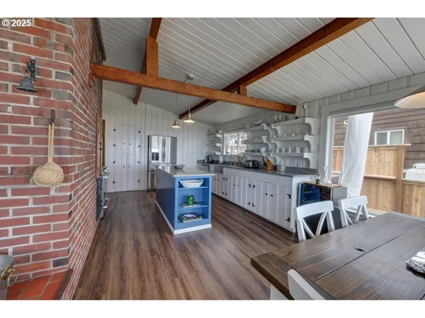 $1,774,000 | 80444 Carnahan Road North, Arch Cape, OR 97102