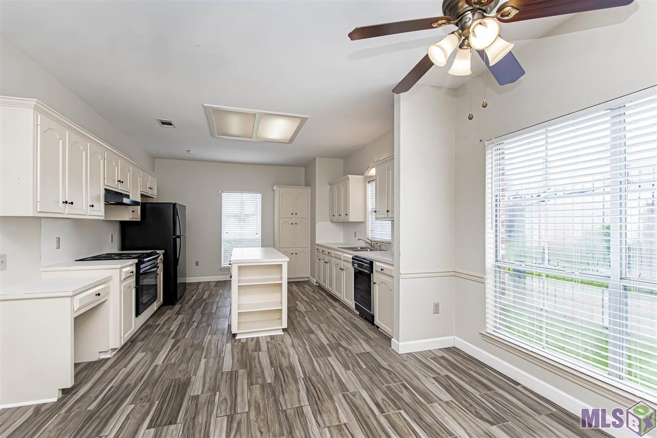 12931 Carrington Pl Avenue Baton Rouge, LA 70817 - Photo 7 of 21