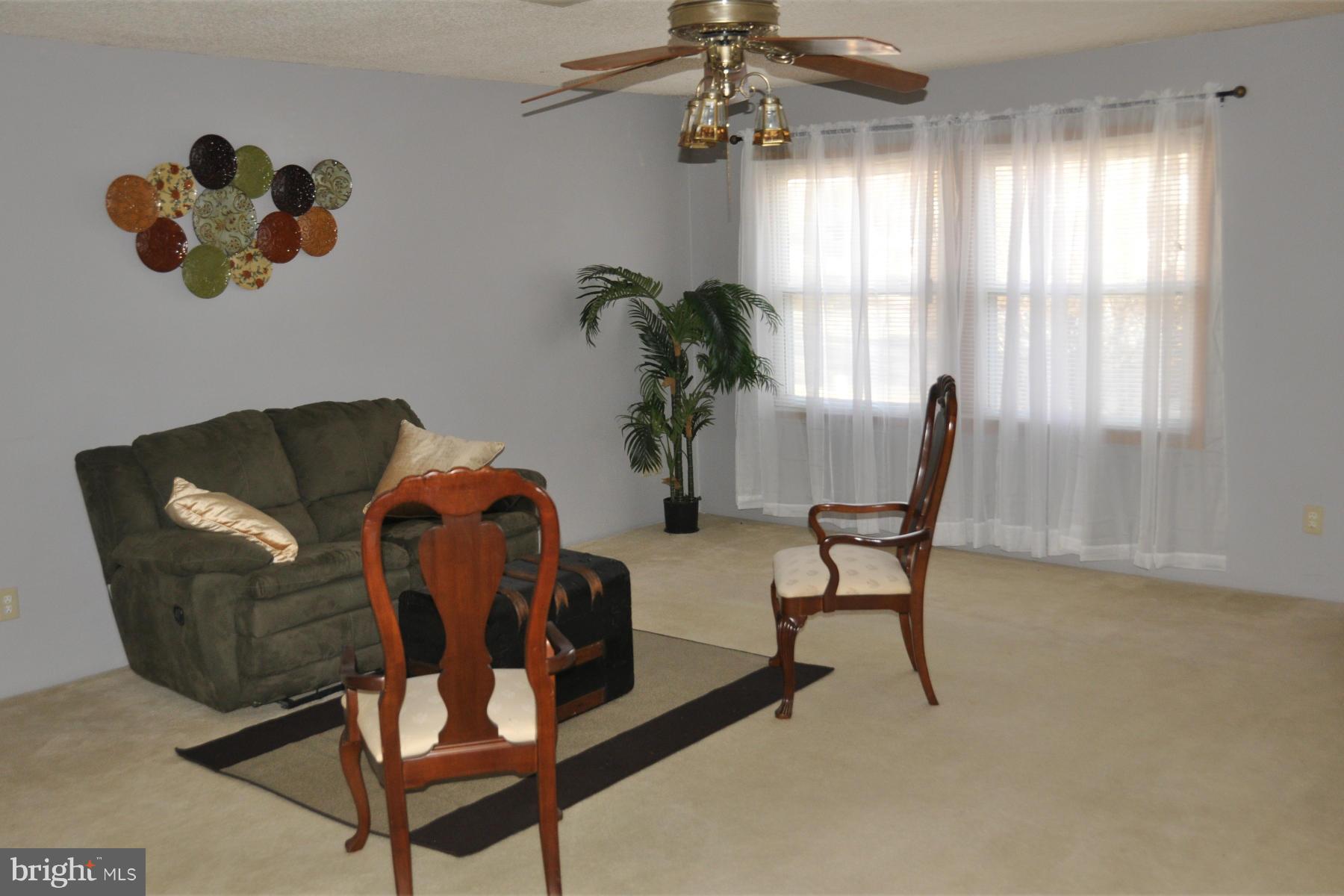 7874 Chalice Road Severn, MD 21144 - Photo 6 of 11 Interior (General)