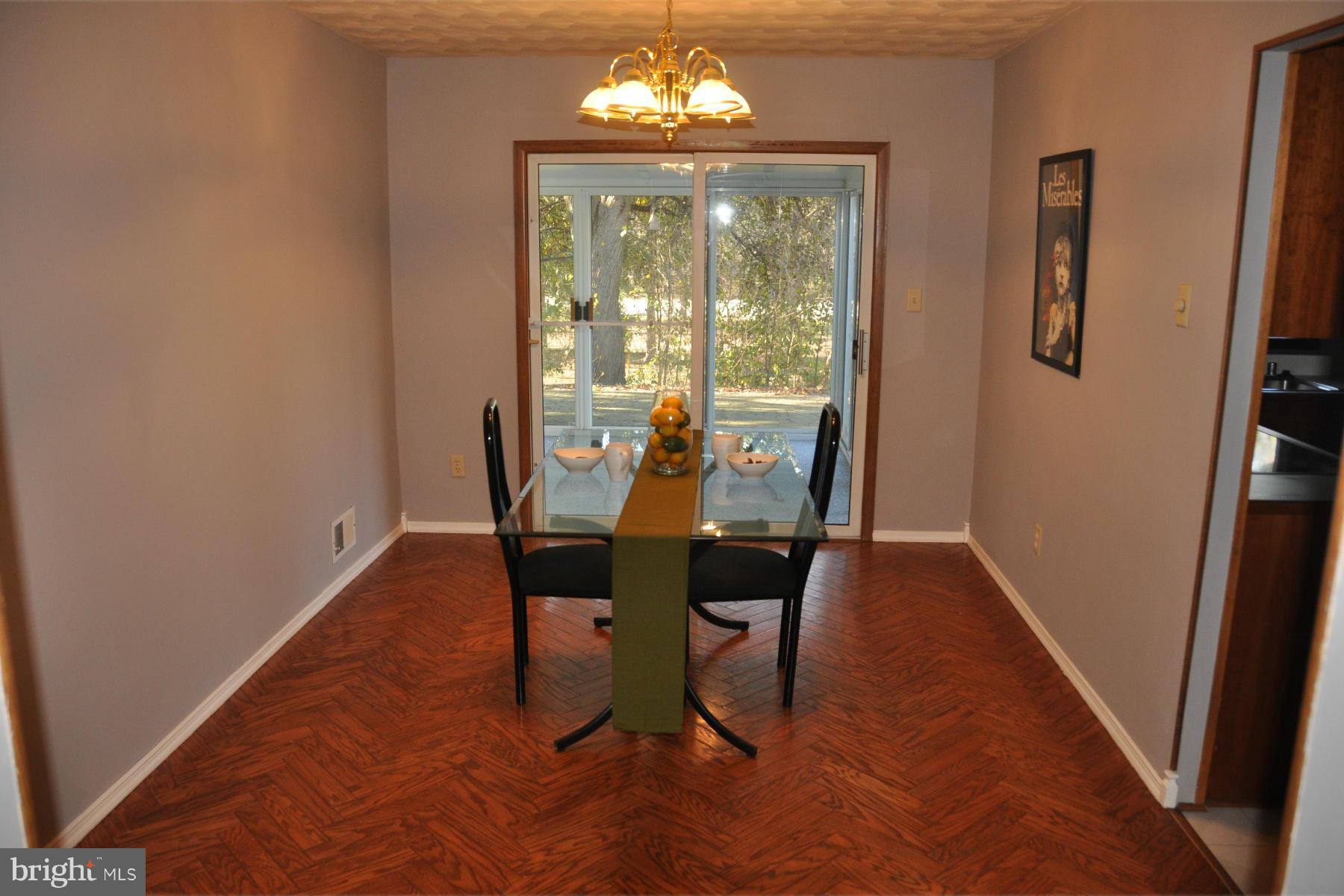 7874 Chalice Road Severn, MD 21144 - Photo 7 of 11 Interior (General)