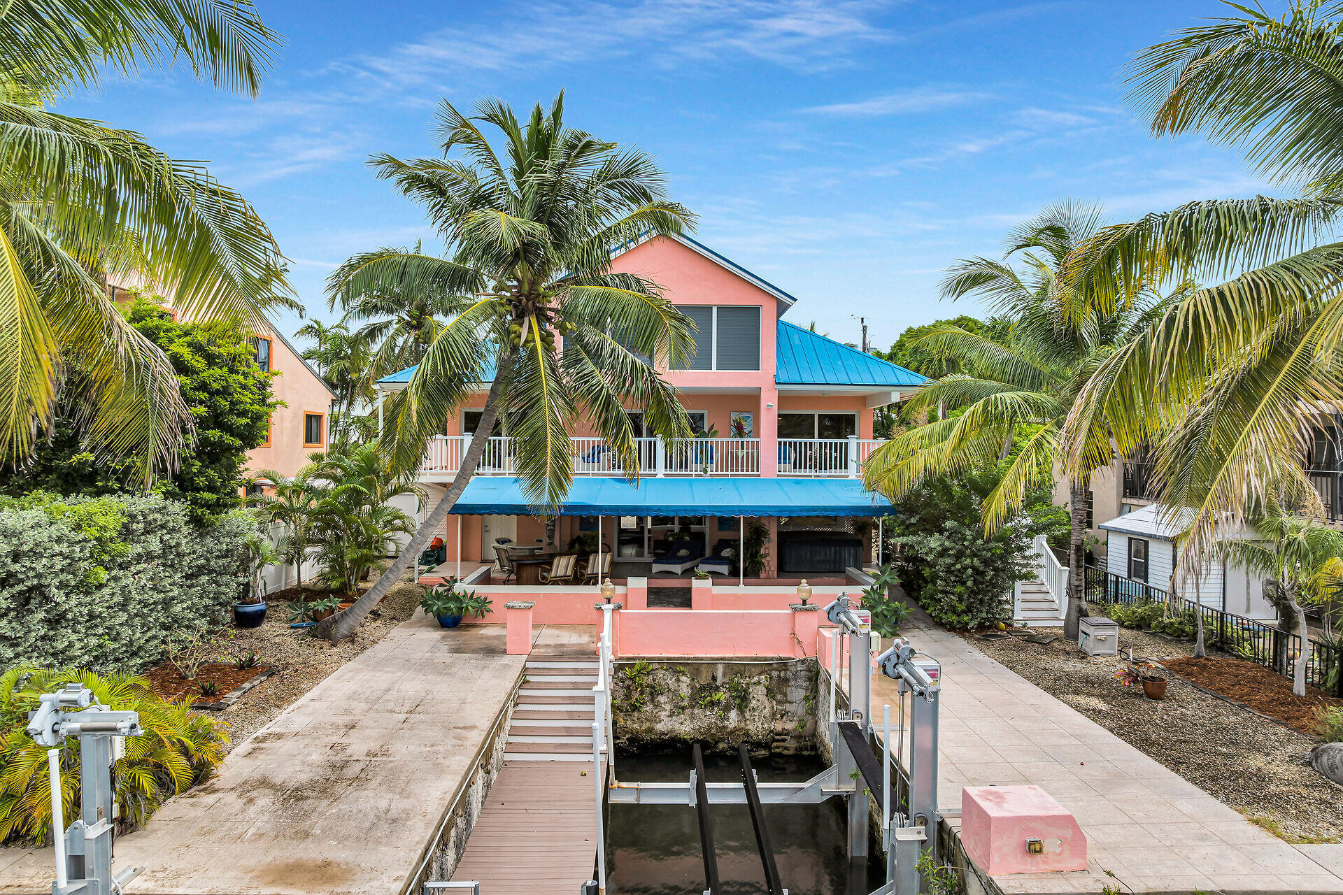 1218 Mockingbird Road Key Largo, FL 33037 - Photo 7 of 62 7