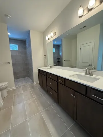 $463,435 | 206 Walton Circle, Aliquippa, PA 15001