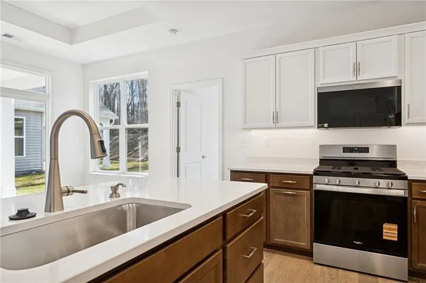 $463,435 | 206 Walton Circle, Aliquippa, PA 15001