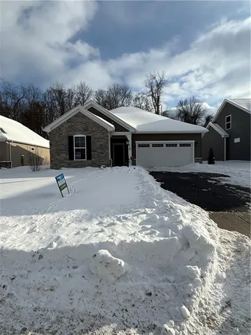 $463,435 | 206 Walton Circle, Aliquippa, PA 15001