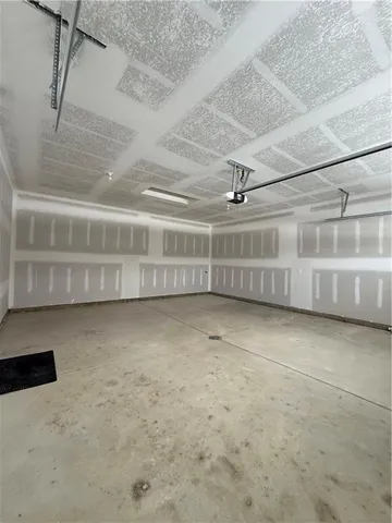 $463,435 | 206 Walton Circle, Aliquippa, PA 15001