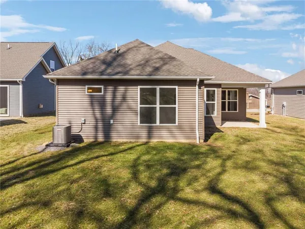 $463,435 | 206 Walton Circle, Aliquippa, PA 15001