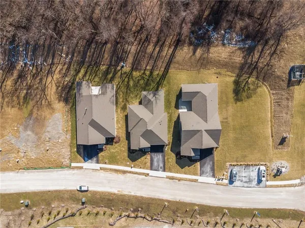 $463,435 | 206 Walton Circle, Aliquippa, PA 15001