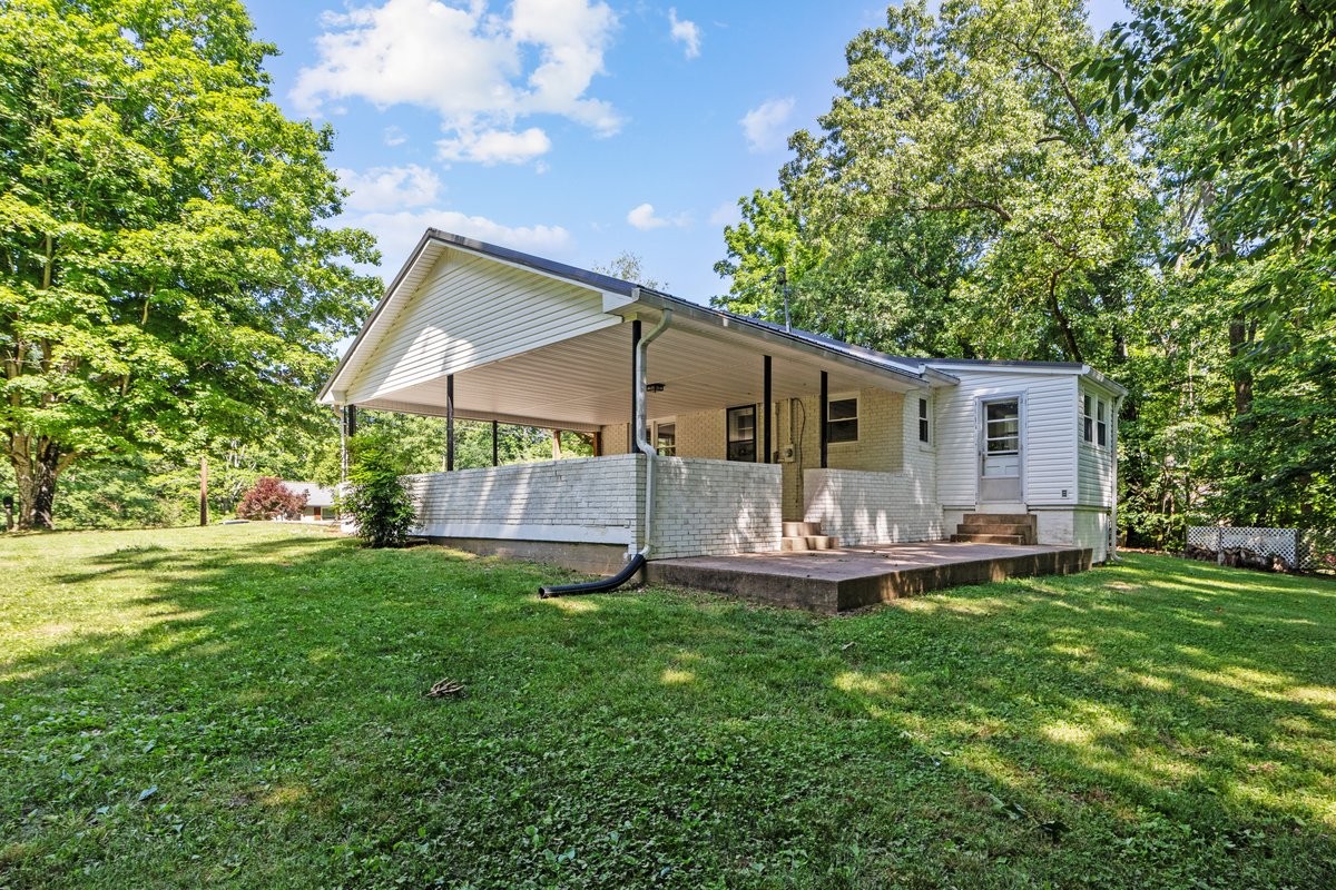2034 Church Road Clarksville, TN 37040 - Photo 7 of 29 Gallery Image 7
