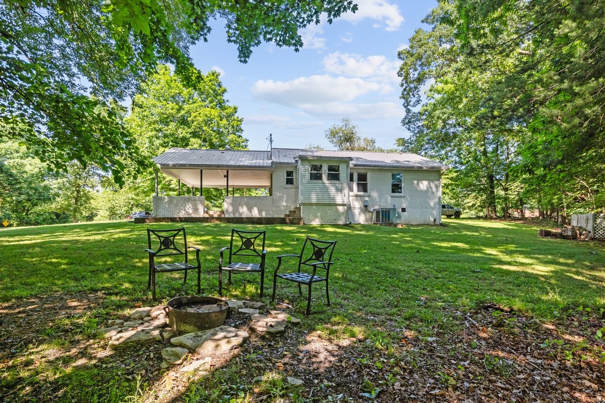 2034 Church Road Clarksville, TN 37040 - Photo 8 of 29 Gallery Image 8