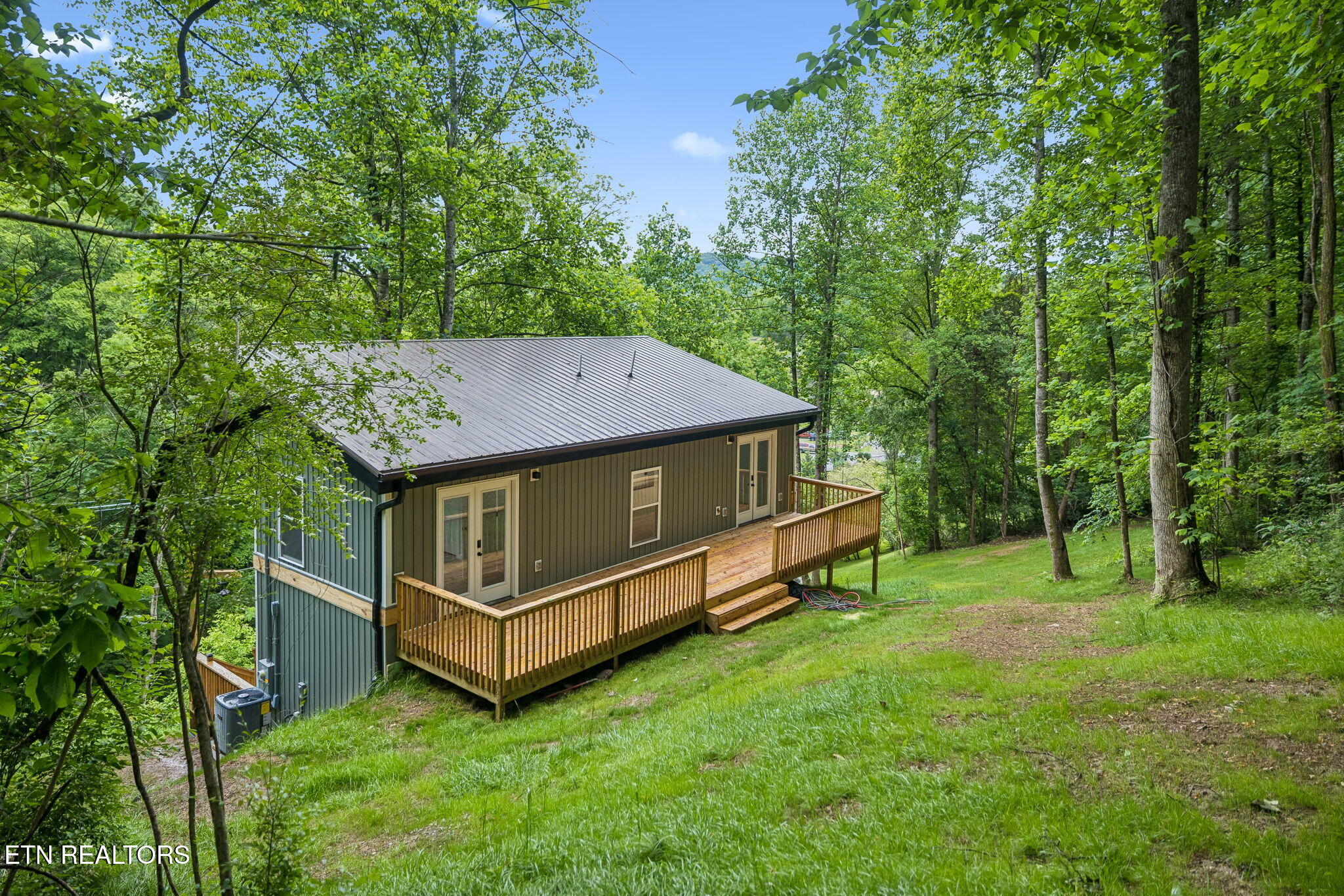 213 Hidden Valley Road Clinton, TN 37716 - Photo 24 of 34 23-213 Hidden Valley Rd - 023
