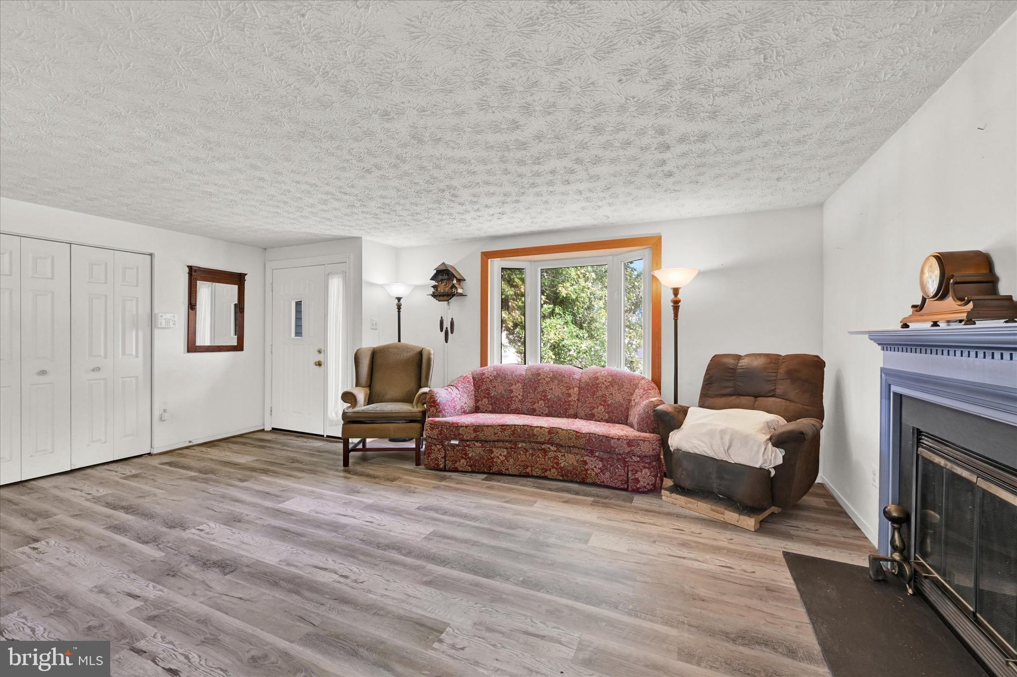 508 Northview Road Mount Airy, MD 21771 - Photo 5 of 24 Gallery Image 5