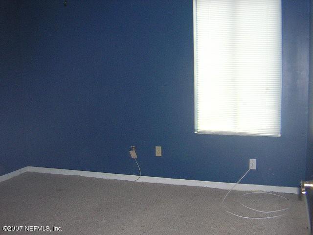 10186 Foxcroft Road West Jacksonville, FL 32257 - Photo 8 of 10 2nd Bedroom