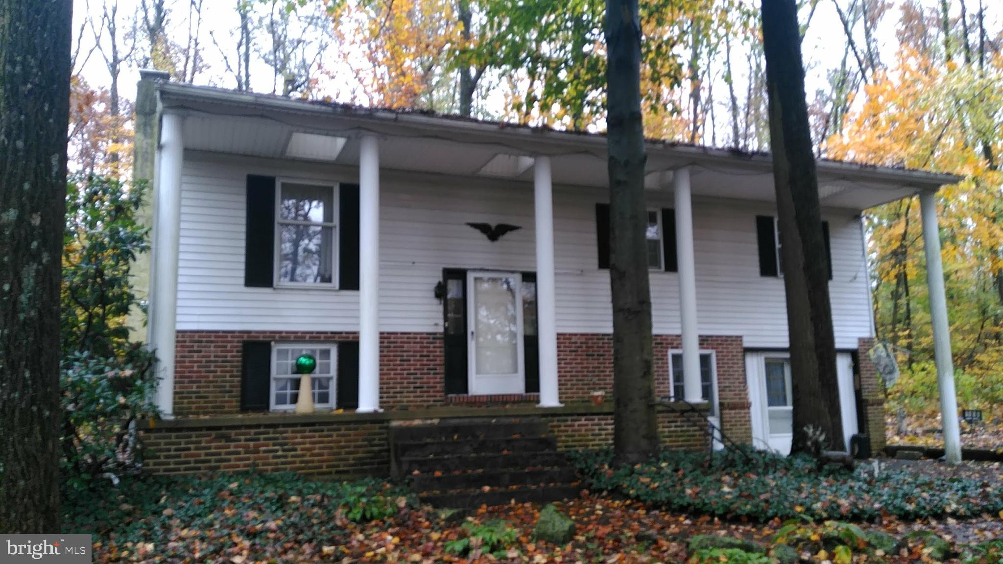 106 Northside Road Elverson, PA 19520 - Photo 1 of 36 Exterior Front