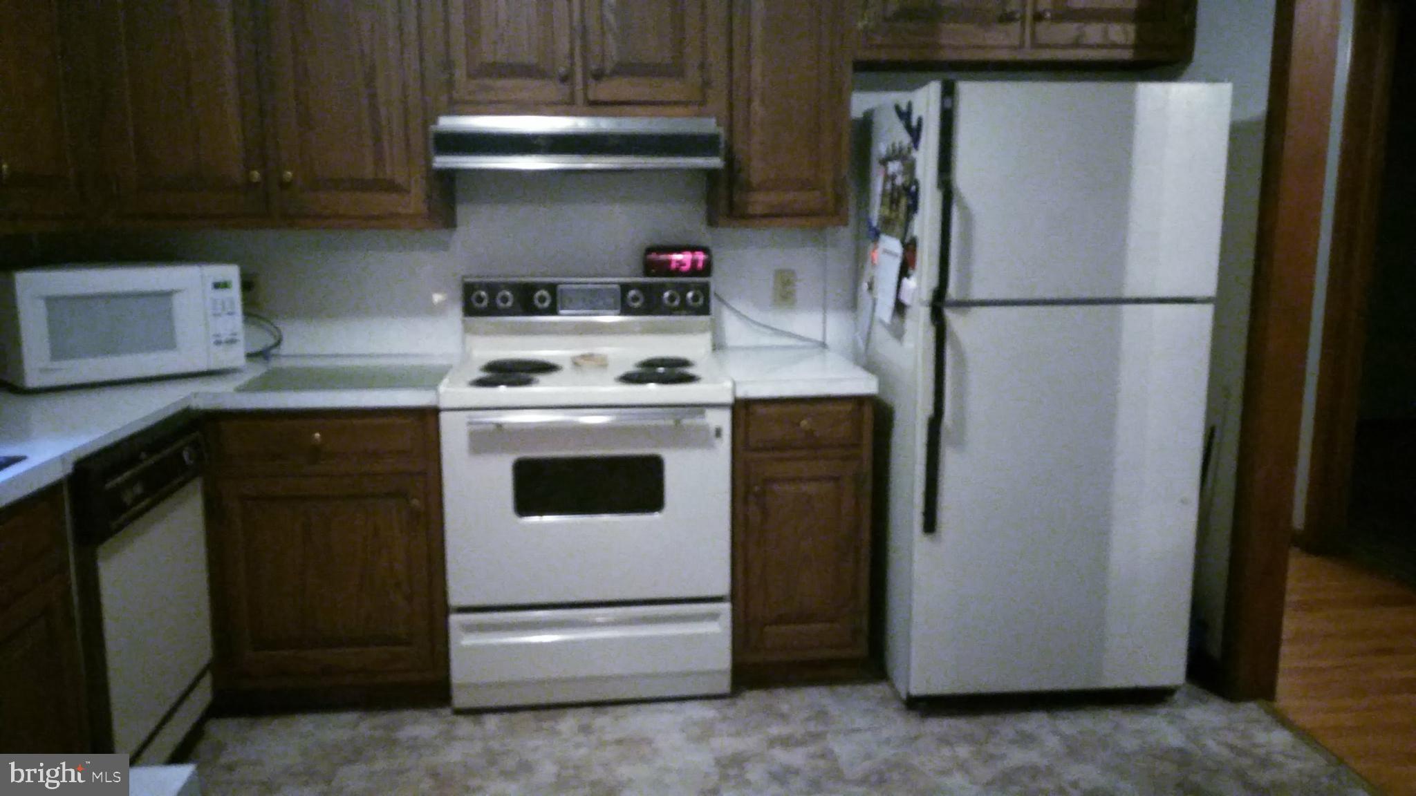 106 Northside Road Elverson, PA 19520 - Photo 20 of 36 Kitchen