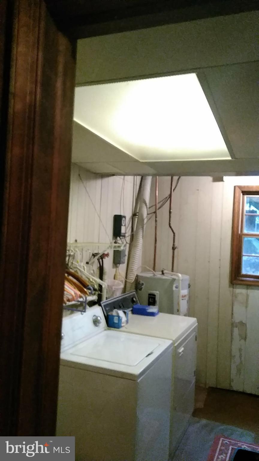 106 Northside Road Elverson, PA 19520 - Photo 33 of 36 Laundry Room