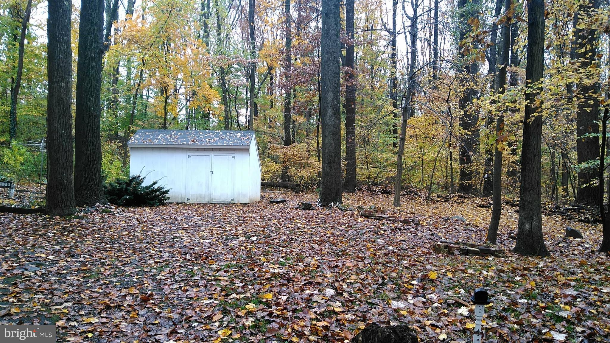 106 Northside Road Elverson, PA 19520 - Photo 5 of 36 Shed