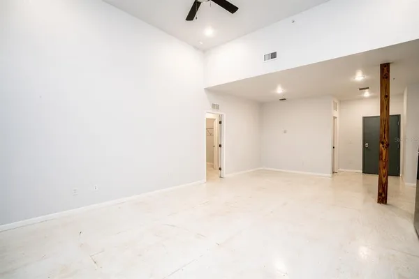 $2,195 | 3108 North Jefferson Street, Unit 210, Tampa, FL 33603