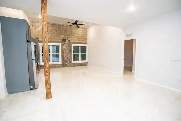 $2,195 | 3108 North Jefferson Street, Unit 210, Tampa, FL 33603