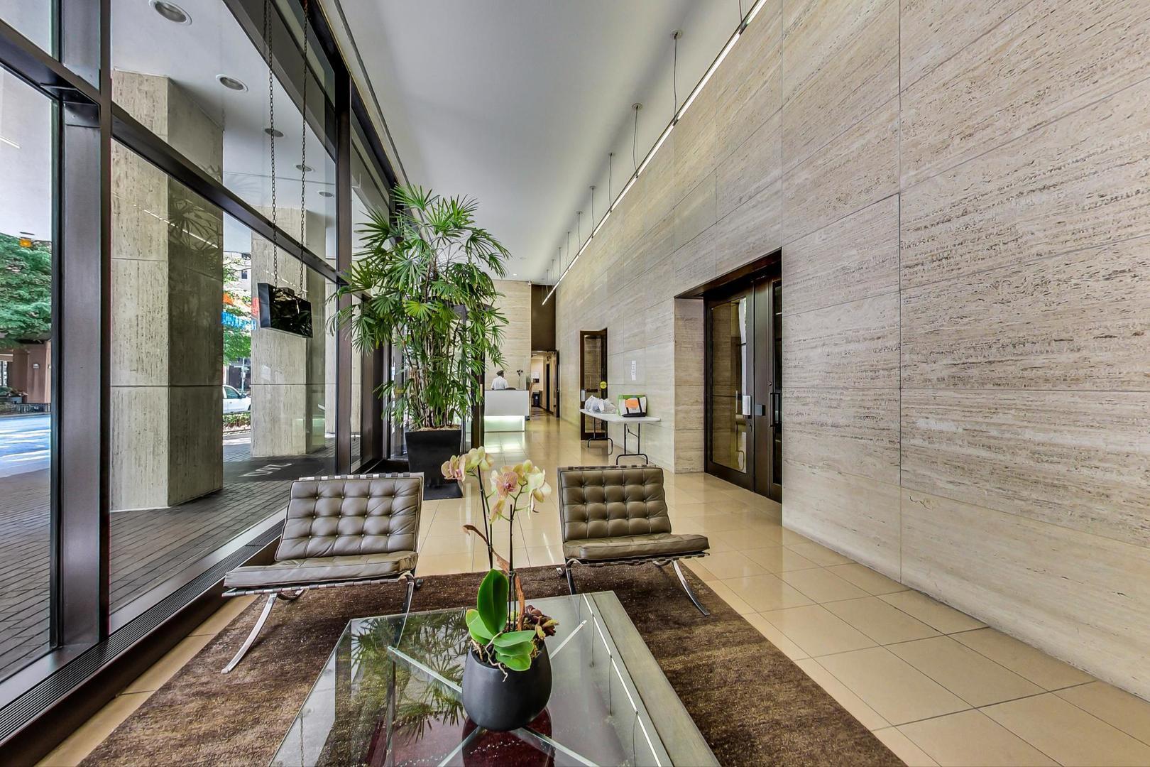 260 East Chestnut Street, Unit 1111 Chicago, IL 60611 - Photo 26 of 29