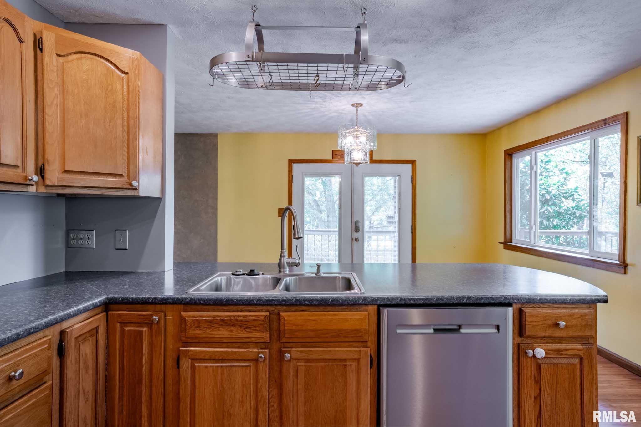 541 Dallas Road Murphysboro, IL 62966 - Photo 27 of 78