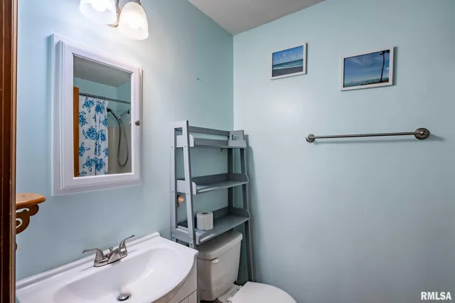 $300,000 | 541 Dallas Road, Murphysboro, IL 62966