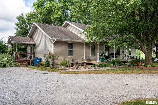 $300,000 | 541 Dallas Road, Murphysboro, IL 62966