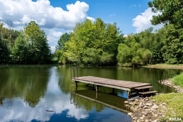 $300,000 | 541 Dallas Road, Murphysboro, IL 62966