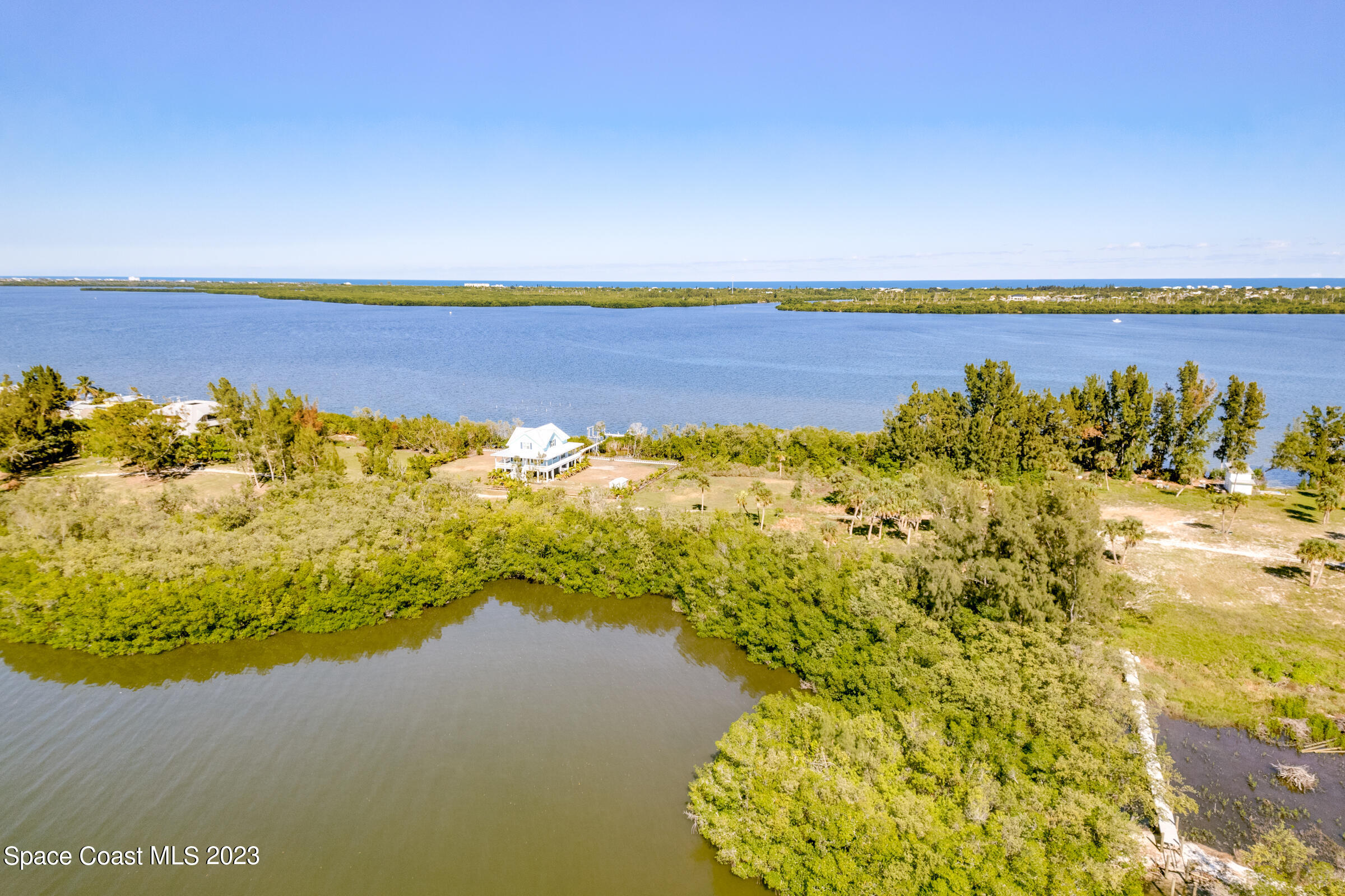 2 Grant Island Estates Grant, FL 32949 - Photo 5 of 13 a view of an ocean