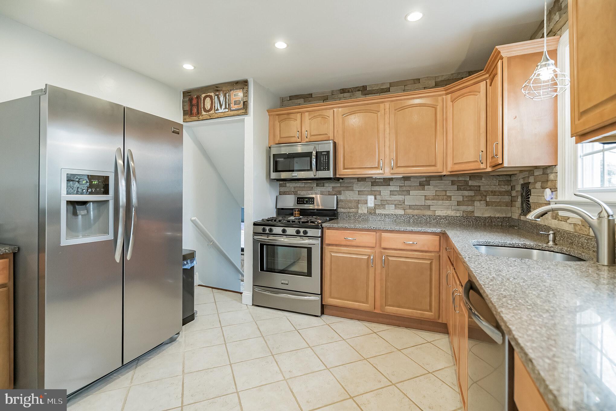 4060 Davisville Road Hatboro, PA 19040 - Photo 10 of 26 Kitchen, Main Level