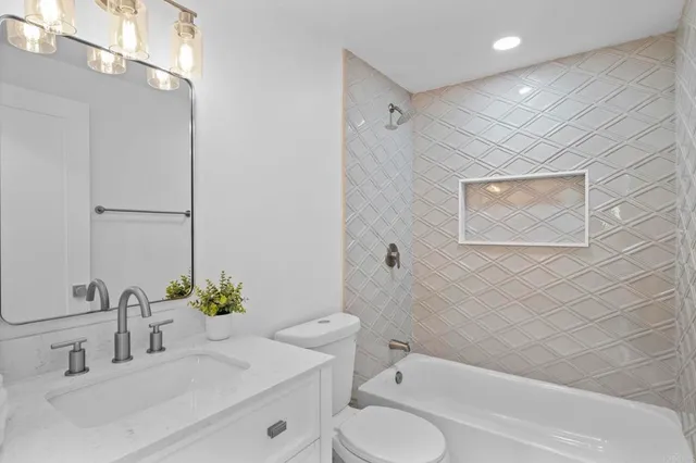 $1,099,900 | 1407 Laurel Avenue, Chula Vista, CA 91911