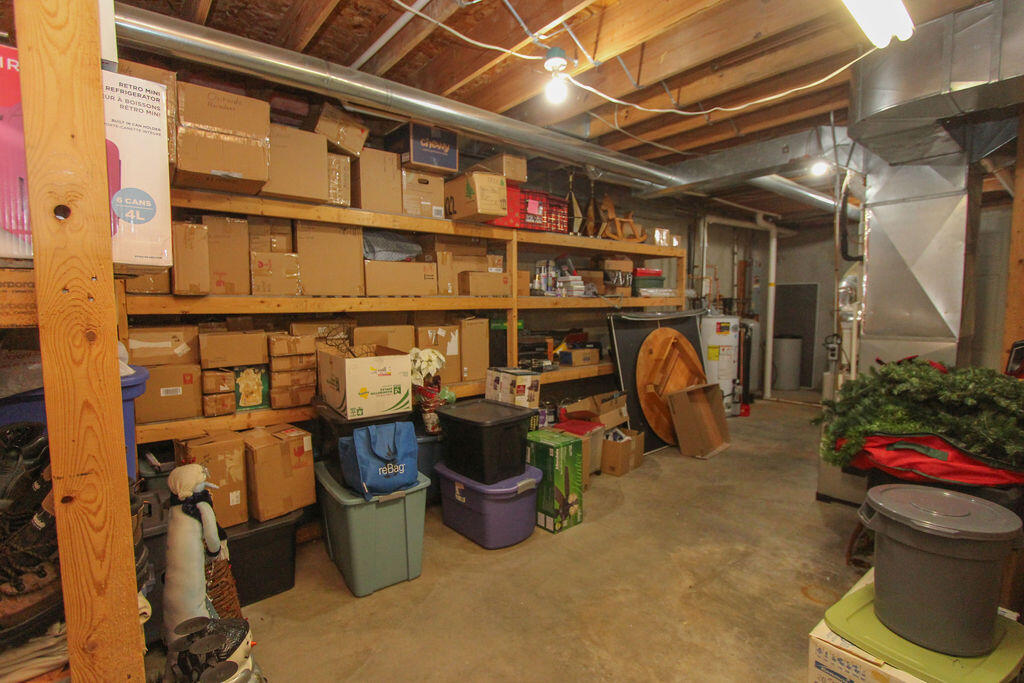 294 North Timber Ridge Road La Porte, IN 46350 - Photo 28 of 36 1024x683