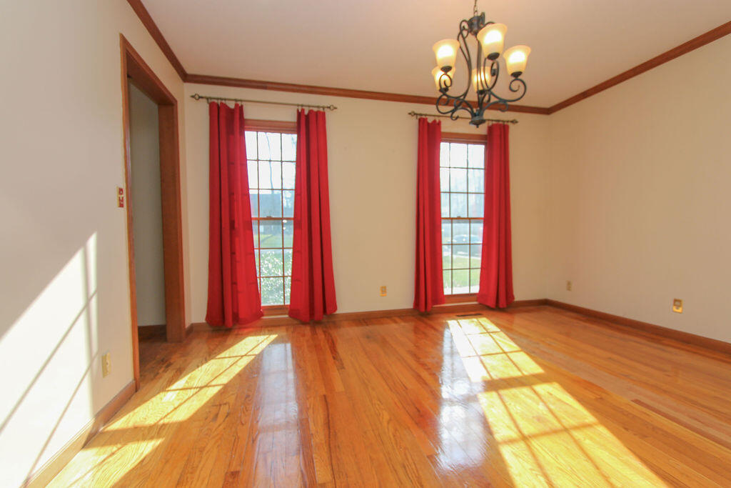 294 North Timber Ridge Road La Porte, IN 46350 - Photo 8 of 36 1024x683