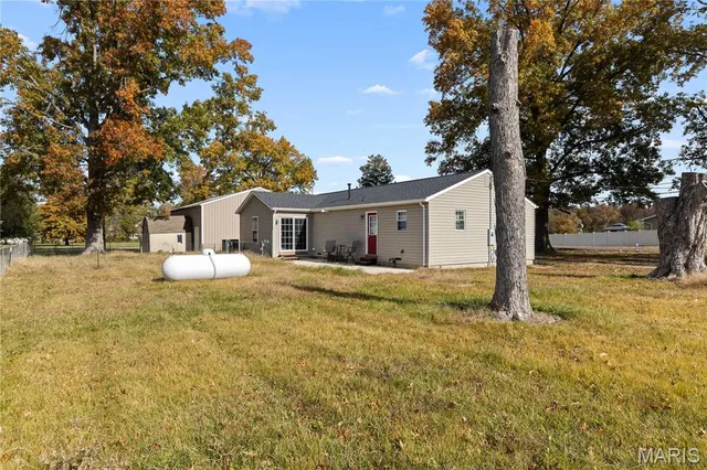 $2,300 | 6195 Cedar Springs Road, Cedar Hill, MO 63016