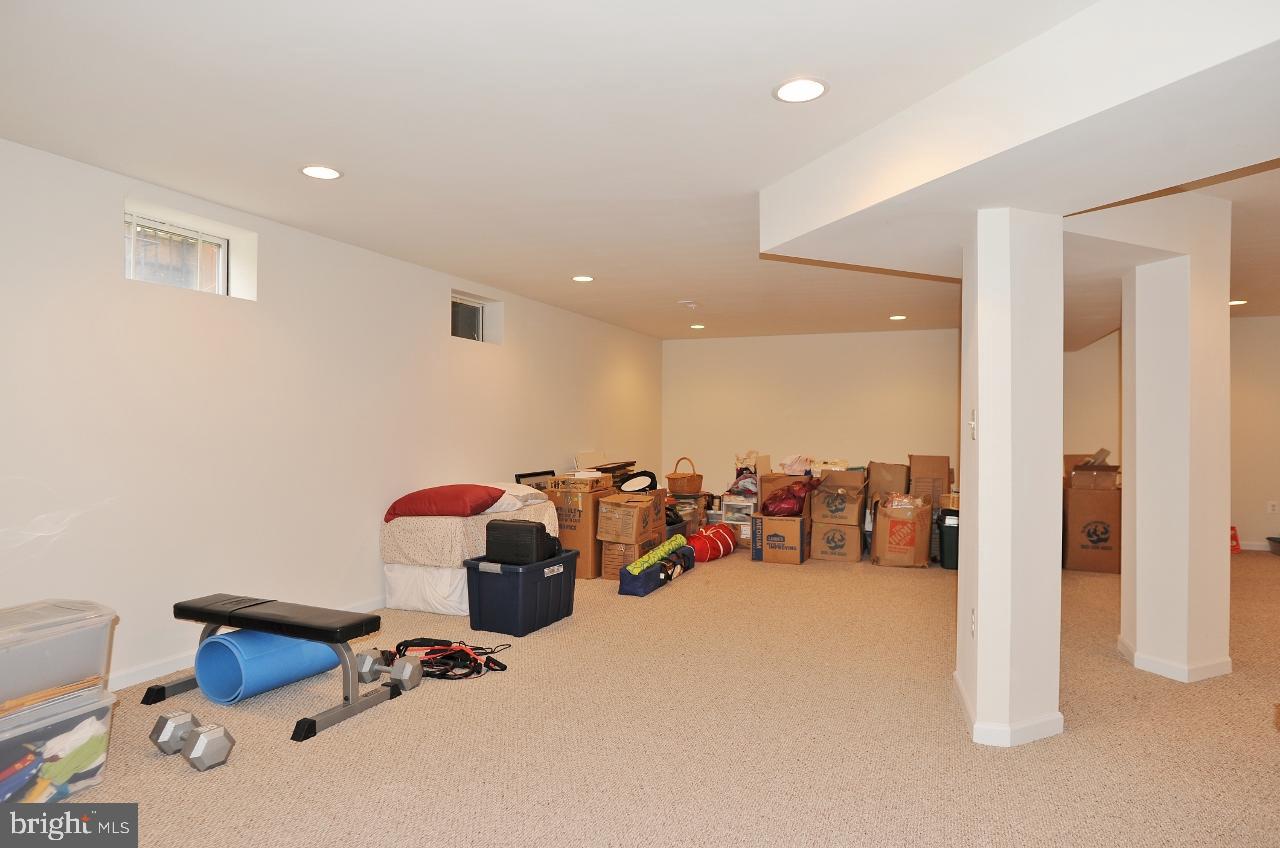 9089 Furey Road Lorton, VA 22079 - Photo 26 of 33 Rec Room
