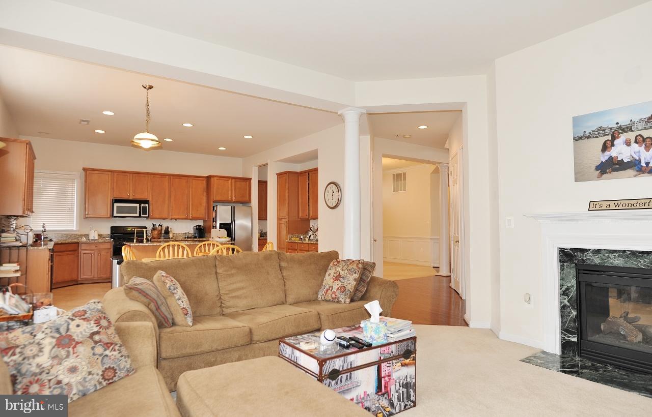 9089 Furey Road Lorton, VA 22079 - Photo 7 of 33 Family Room