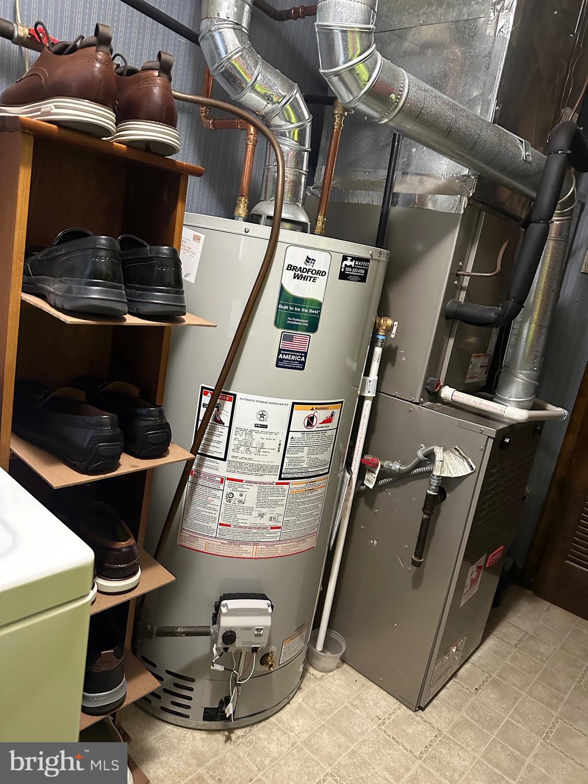 24 McIntosh Road Sewell, NJ 08080 - Photo 18 of 23 a close view of water heater room