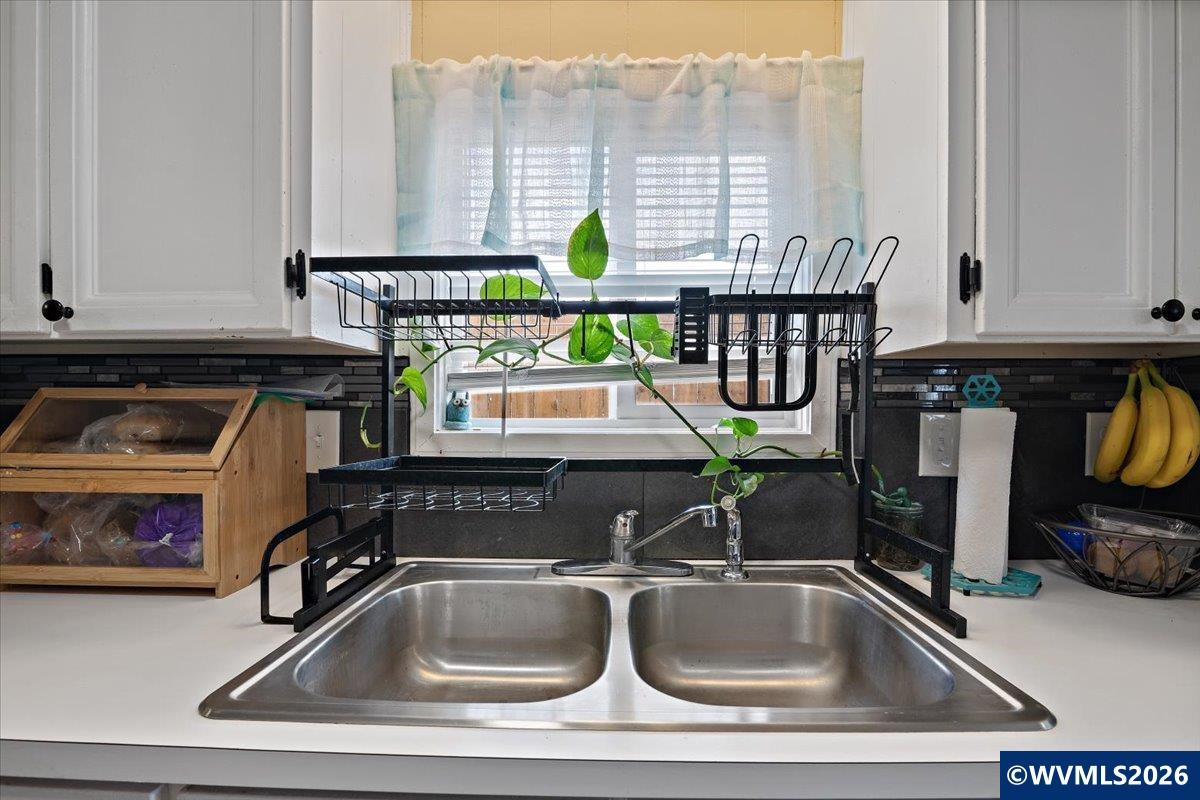 5355 River ( Road, Unit 60 Keizer, OR 97303 - Photo 13 of 37