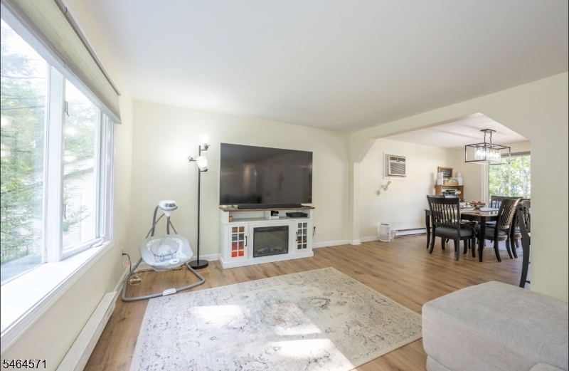 6 Upper Notch Road Vernon, NJ 07461 - Photo 10 of 32 Gallery Image 10