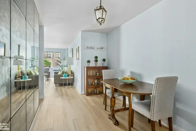 $760,000 | 1270 5th Avenue, Unit 1D | Upper Carnegie Hill